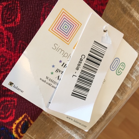 NWT Lularoe Cassie Pencil Skirt large red blue yellow leaf - Picture 4 of 7